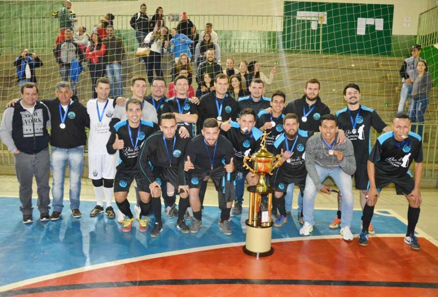 Itaposse é o campeão do Campeonato Municipal de Futsal