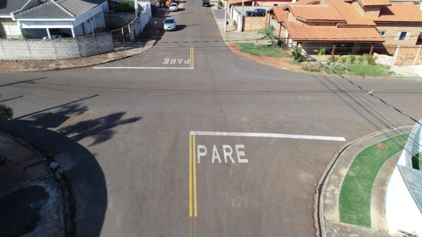 Ruas do município recebem nova sinalização horizontal