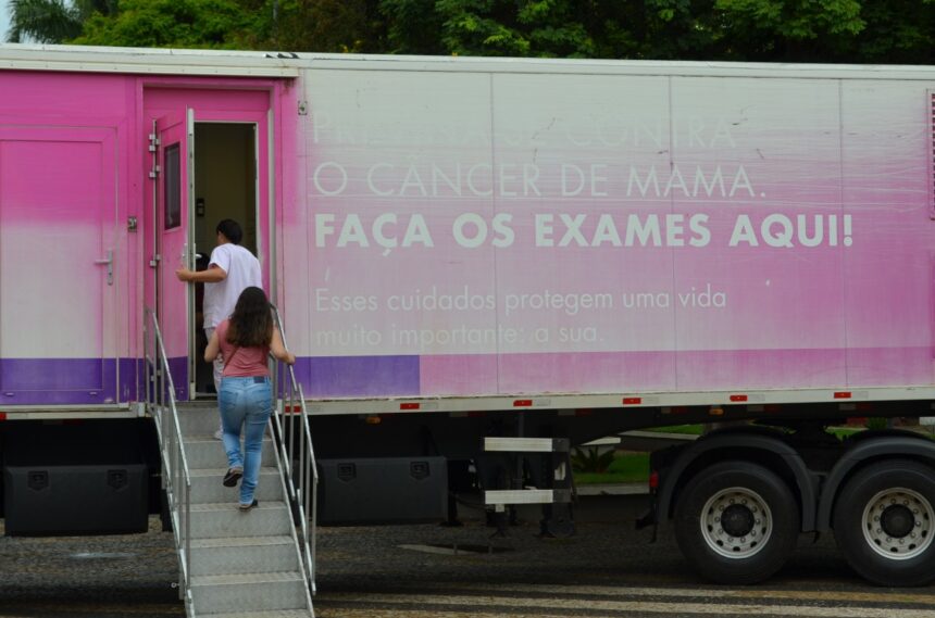 Carreta do Hospital de Amor realiza exames gratuitos no município