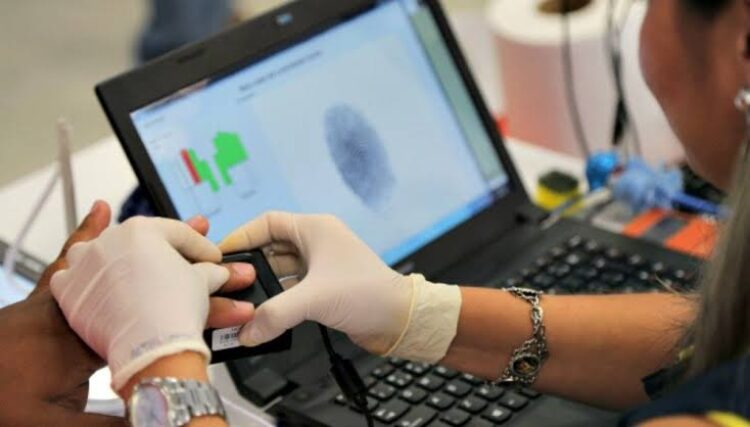 Cerca de 3.200 eleitores possenses ainda não tem biometria cadastrada
