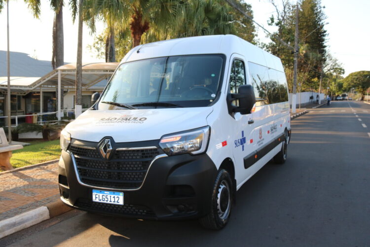 Prefeitura recebe uma Van para reforçar frota de veículos da saúde