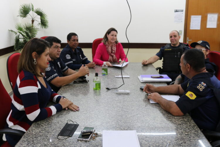 Prefeitura discute possibilidade de implementação da Patrulha Maria da Penha em Santo Antônio de Posse