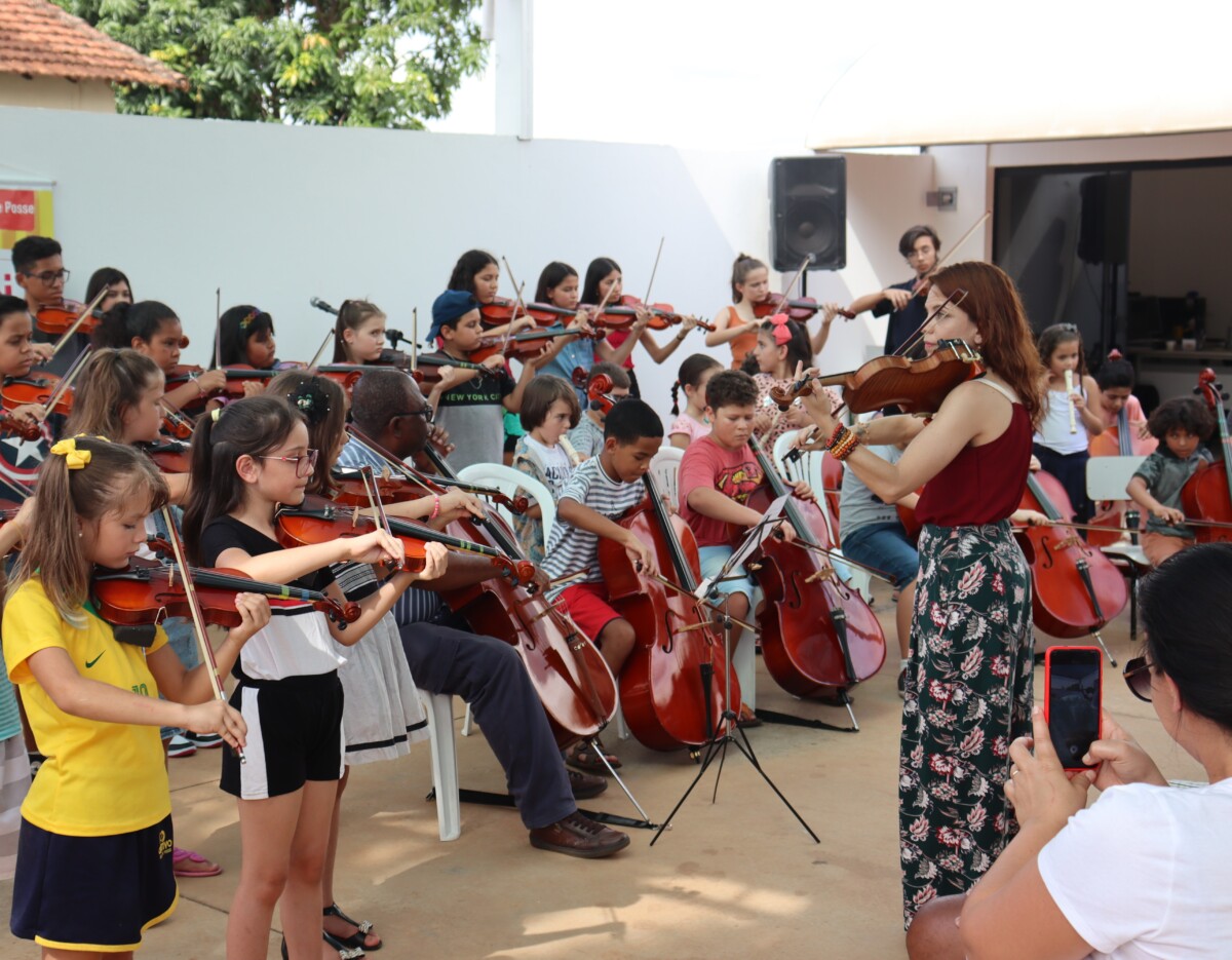 Secretaria de Esportes e Projeto Gotinhas Musicais oferecem aulas